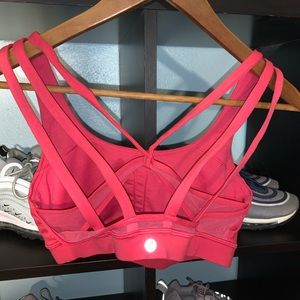 Lululemon 8 Sports Bra